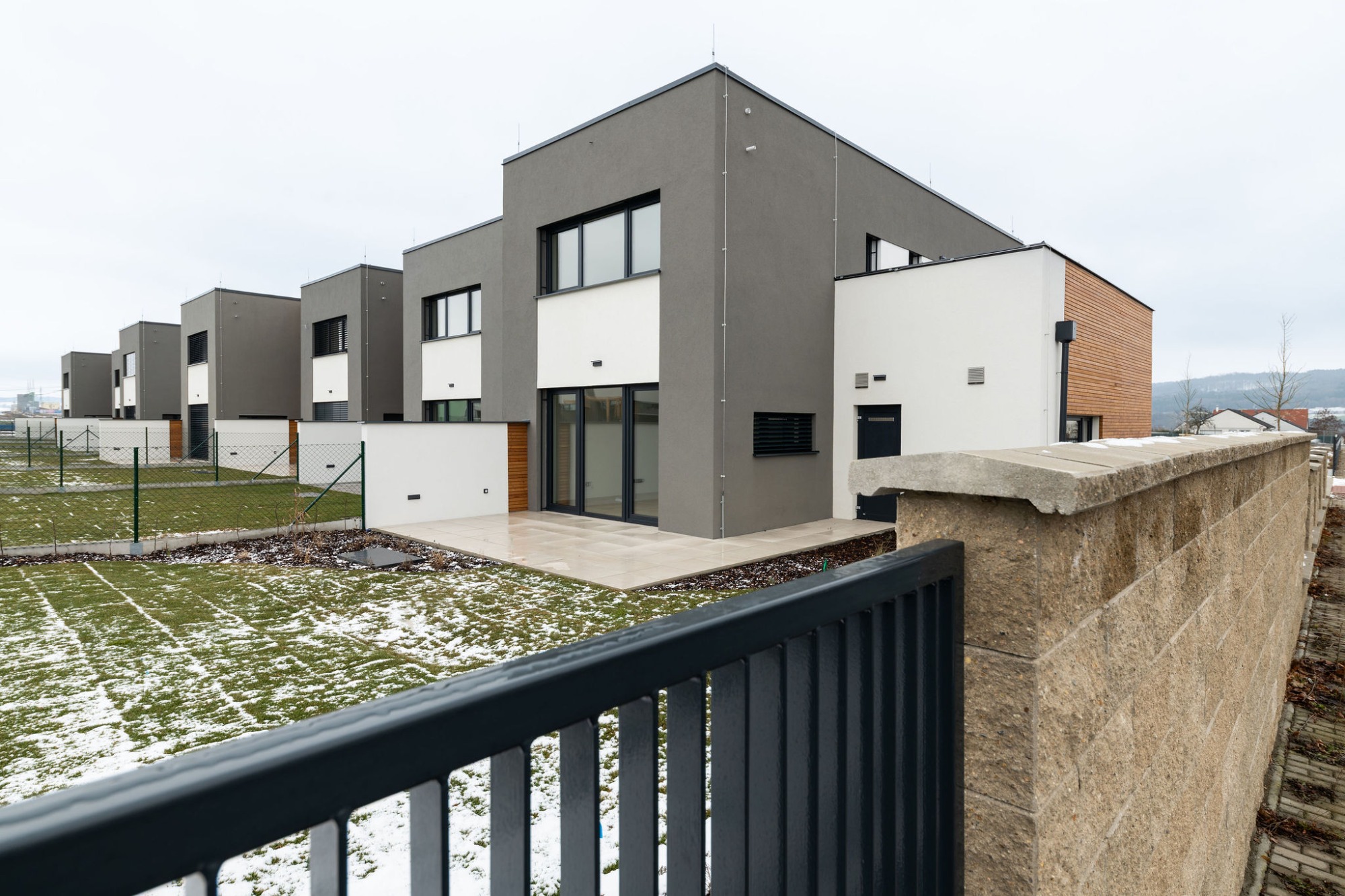 142 oken pro moderní rezidenční výstavbu v Přešticích u Plzně